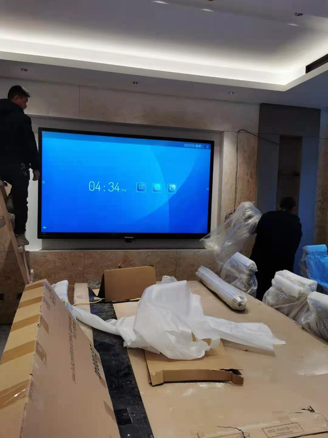 无锡软件产业园大厅触控一体机
